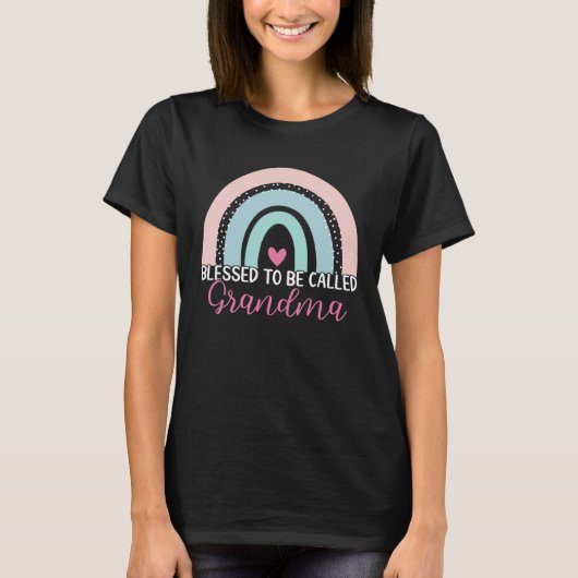 Niedlich gesegnet, als Oma Boho Rainbow-Mama bezei T-Shirt (Vorderseite)