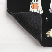 Niedlich Ghost Reading Book Lovers Halloween Funny Mousepad (Ecke)