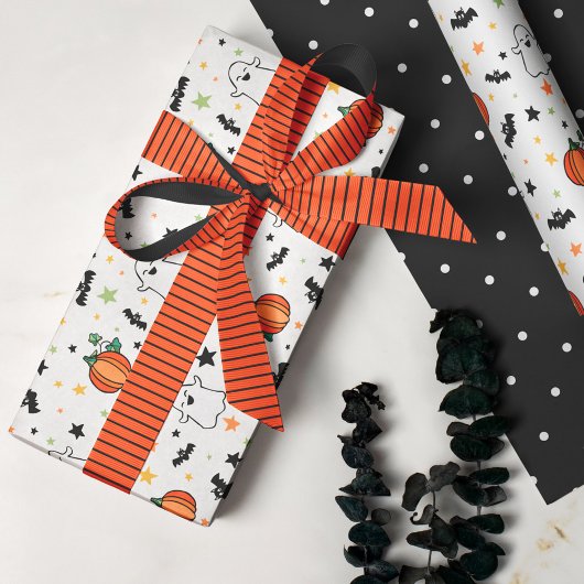 Niedlich Ghosts Bats Pumpkins Halloween-Muster Geschenkpapier