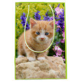 Niedlich Ginger Cat Kitten Flower Garden Geschenkv Mittlere Geschenktüte (Vorderseite)