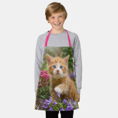 Niedlich Ginger Cat Kitten im Garden Foto Portrait Schürze (Getragen)