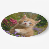 Niedlich Ginger Cat Kitten in a Garden, Happy Part Pappteller (Schrägansicht)