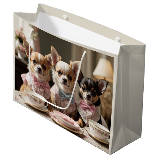 Niedlich Girly Chihuahua Tea Party Große Geschenktüte (Vorderseite Schrägansicht)