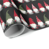 Niedlich Gnomes Muster Weihnachtsfeiertag Geschenkpapier (Rolleneckpunkt)