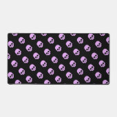 Niedlich Goth Pink Skulls Schreibtischunterlage (Vorderseite)