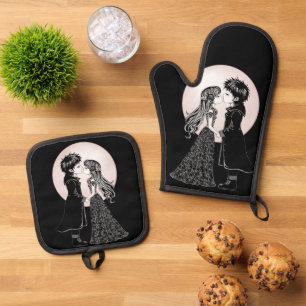 Niedlich gotische Emo Kids Kiss Valentinstag Ofenhandschuh & Topflappen-Set