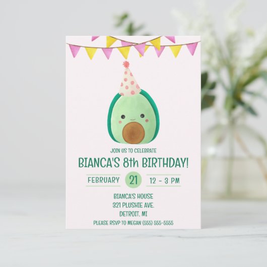 Niedlich Green Avocado Stuffy, Plush Birthday Part Einladung (Stehend Vorderseite)