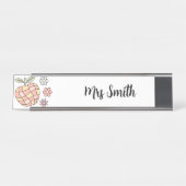 Niedlich Groowy Apple & Blume Lehrer Schreibtischnamensplakette (Vorderseite )