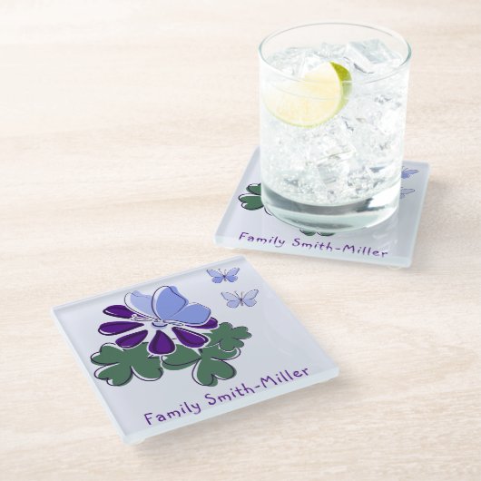 Niedlich grün Lila blauer Schmetterling Doodle Glasuntersetzer (Schrägansicht)