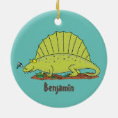 Niedlich-grüne Dimetrodon-Cartoon Keramik Ornament (Hinten)