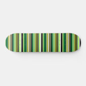 Niedlich-grüne Streifen Skateboard (Horizontal)