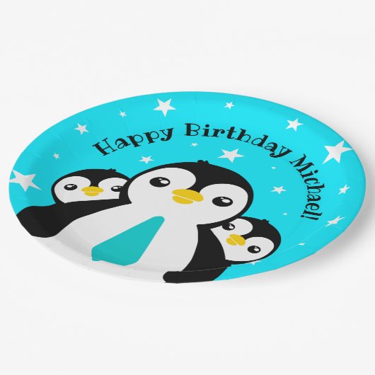Niedlich Happy Birthday Boy Penguins Blue Neckties Pappteller (Schrägansicht)