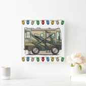 Niedlich Happy Camper Big RV Coach Motorhome Quadratische Wanduhr (Zuhause)