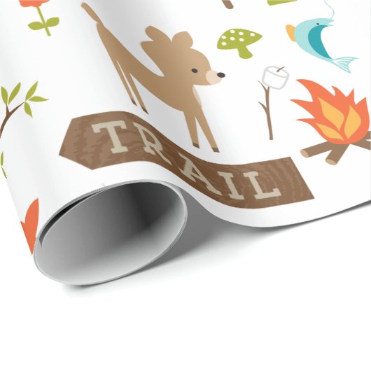 Niedlich Happy Campers Woodland Muster Geschenkpapier (Rolleneckpunkt)