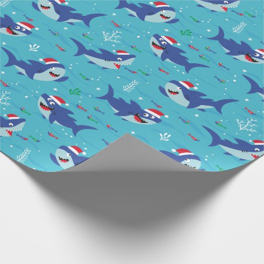 Niedlich Happy Christmas Sharks auf blau Geschenkpapier (Ecke)