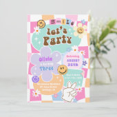Niedlich Happy Face Smile Groovy Checkered Geburts Einladung (Stehend Vorderseite)