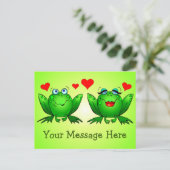 Niedlich Happy Green Cartoon Frogs Custom Message Postkarte (Stehend Vorderseite)