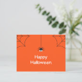 Niedlich Happy Halloween Hanging Spider mit Web Postkarte (Stehend Vorderseite)