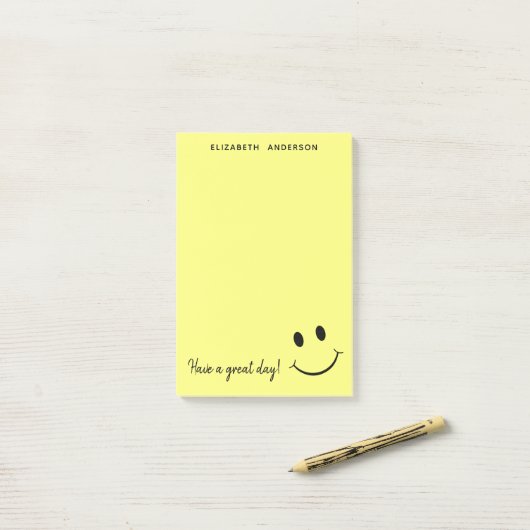 Niedlich Happy Yellow Face Personalisiert Post-it Post-it Klebezettel (Auf Schreibtisch)