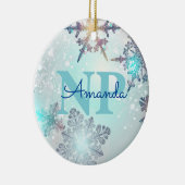 Niedlich Ice Blue Snowflake Personalisierter Name Keramik Ornament (Rechts)