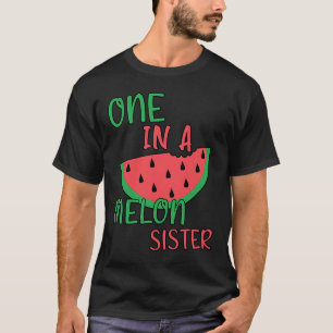 Niedlich in einem Melon Sister Watermelon Bday T-Shirt