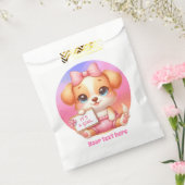 Niedlich ist es eine Babydusche, die sich an einen Geschenktütchen (Versiegelt)