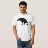 Niedlich kackend Hund T-Shirt (Vorne ganz)