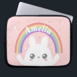 Niedlich Kawaii Bunny und Rainbow Personalisiert Laptopschutzhülle<br><div class="desc">Niedliches kawaii flauschiges Hasen unter einem personalisierten Regenbogen.</div>