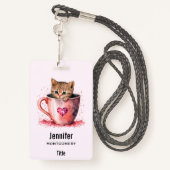 Niedlich Kitten in einem Teacup mit Herz Ausweis (Rückseite mit Schlüsselband)