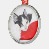 Niedlich Kitten in Weihnachtsmannmütze Ornament Aus Metall (Links)