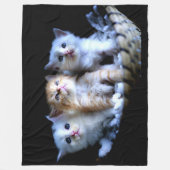 NIEDLICH KLEINE KITTENS FLEECEDECKE (Vorderseite)