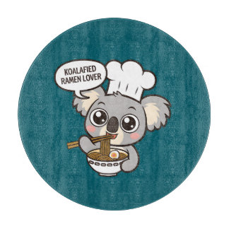 Niedlich Koala genießt Ramen Schneidebrett