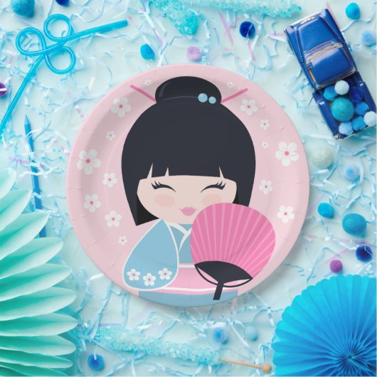 Niedlich Kokeshi Doll Birthday Pappteller (Party)