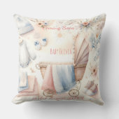 Niedlich kommende Ankündigung Einladung Kissen (Vorderseite)