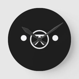 Niedlich Kuma Bear Kaomoji japanisches Emoticon Te Runde Wanduhr