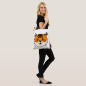 Niedlich Lächelnder Cartoon Tiger Tasche (Am Model)