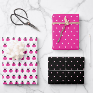 Niedlich Lächelndes Pink Polka Dot Ladybug Muster Geschenkpapier Set