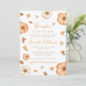 Niedlich Little Pumpkin Gingham Fall Baby Dusche Einladung (Stehend Vorderseite)