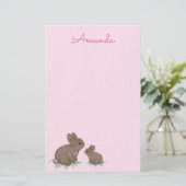 Niedlich Mama und Baby Bunny in Clou Pink Briefpapier (Stehend Vorderseite)