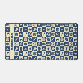 Niedlich Modern Blue Checkered Icons Muster Boy's Schreibtischunterlage