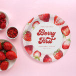 Niedlich Modern Boho Strawberry Berry 1. Geburtsta Pappteller<br><div class="desc">Niedlich Modern Boho Strawberry Berry 1. Geburtstagspapier-Teller</div>