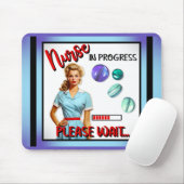 Niedlich Nostalgische Krankenschwester Pinup im Ga Mousepad (Mit Mouse)