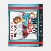 Niedlich Nostalgische Krankenschwester Pinup wird  Fleecedecke (Vorderseite)