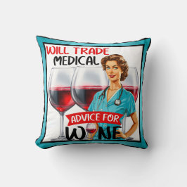 Niedlich Nostalgische Krankenschwester Pinup wird  Kissen