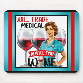 Niedlich Nostalgische Krankenschwester Pinup wird  Mousepad