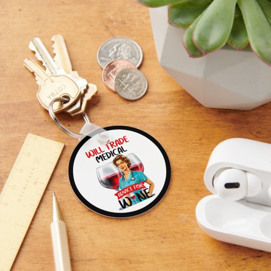 Niedlich Nostalgische Krankenschwester Pinup wird Schlüsselanhänger (Schreibtisch)