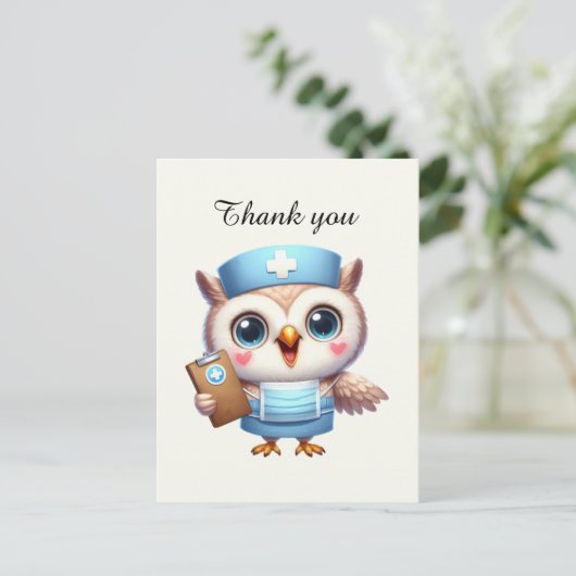 Niedlich Nurse Dankeschön Eule Postkarte (Stehend Vorderseite)