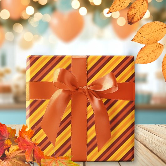 Niedlich orange Herbstgestreibe Geschenkpapier