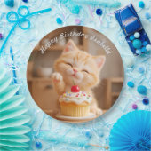 Niedlich Orange Kitten mit einem Cupcake Pappteller (Party)