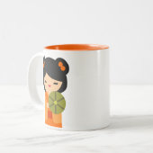 Niedlich orange Kokeshi Japanische Puppen Zweifarbige Tasse (Vorderseite Links)